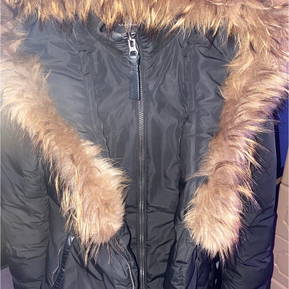 Mackage adali